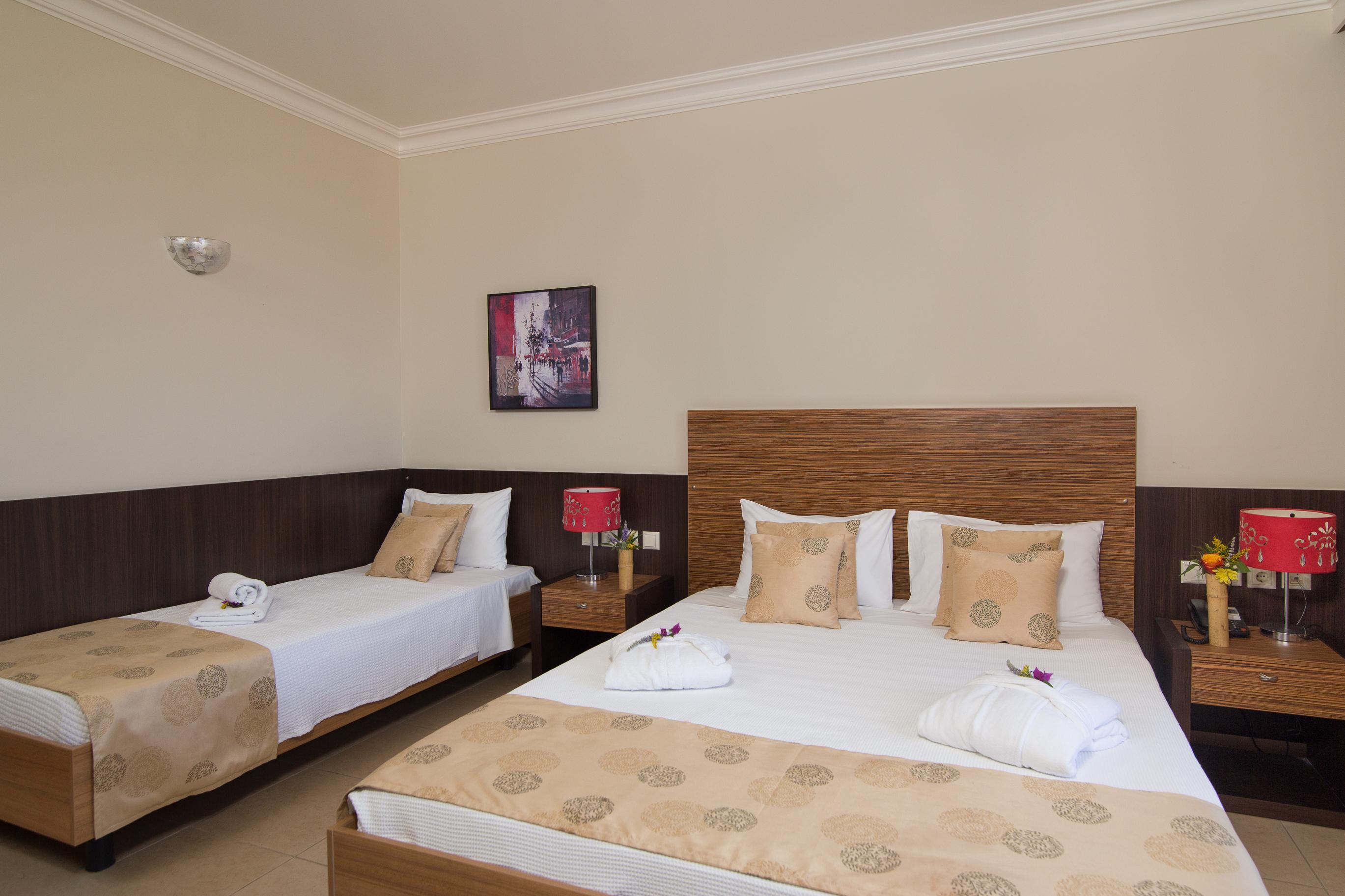 Sunrise Resort Hotel ميثيمْنا المظهر الخارجي الصورة