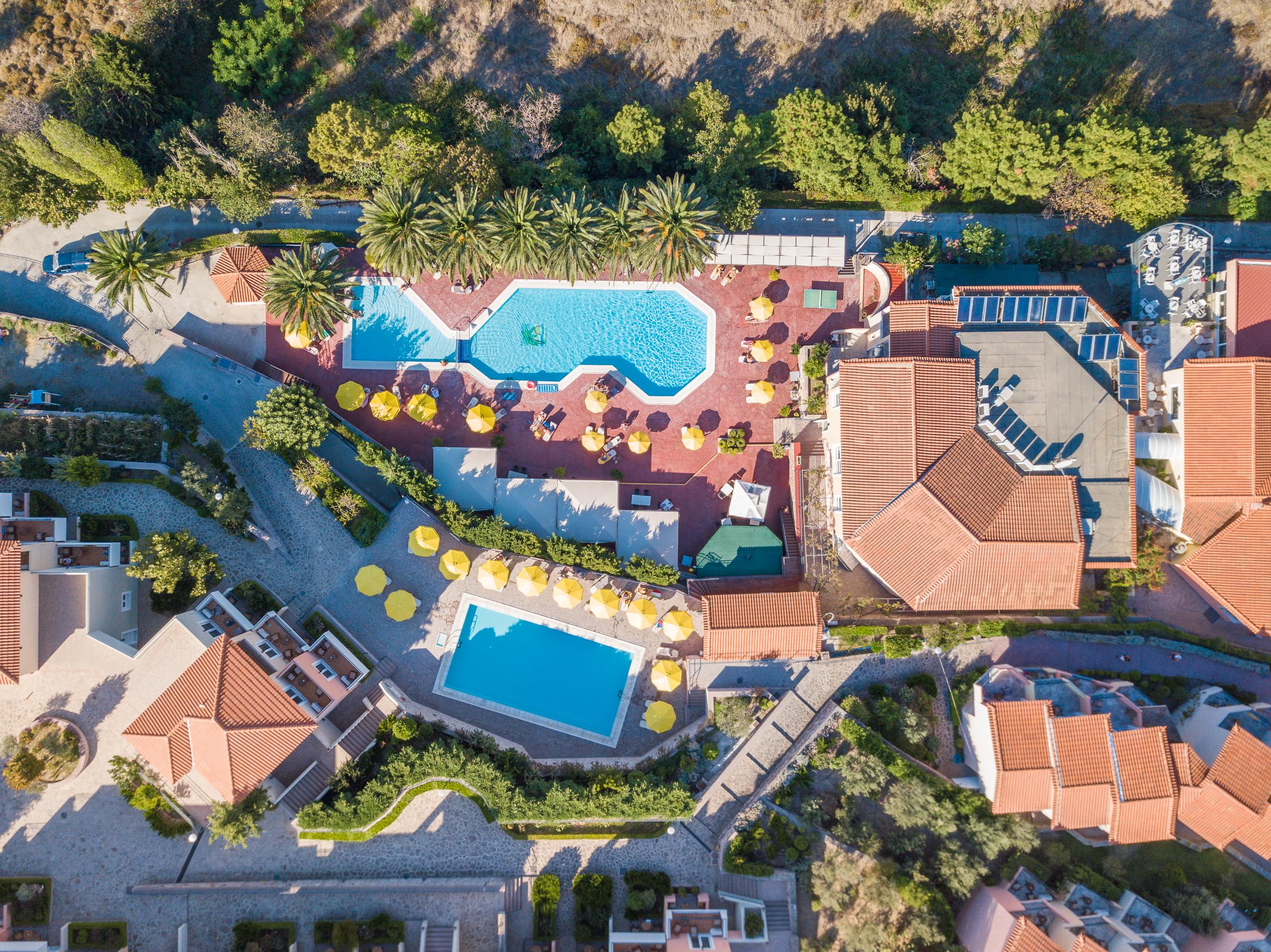 Sunrise Resort Hotel ميثيمْنا المظهر الخارجي الصورة