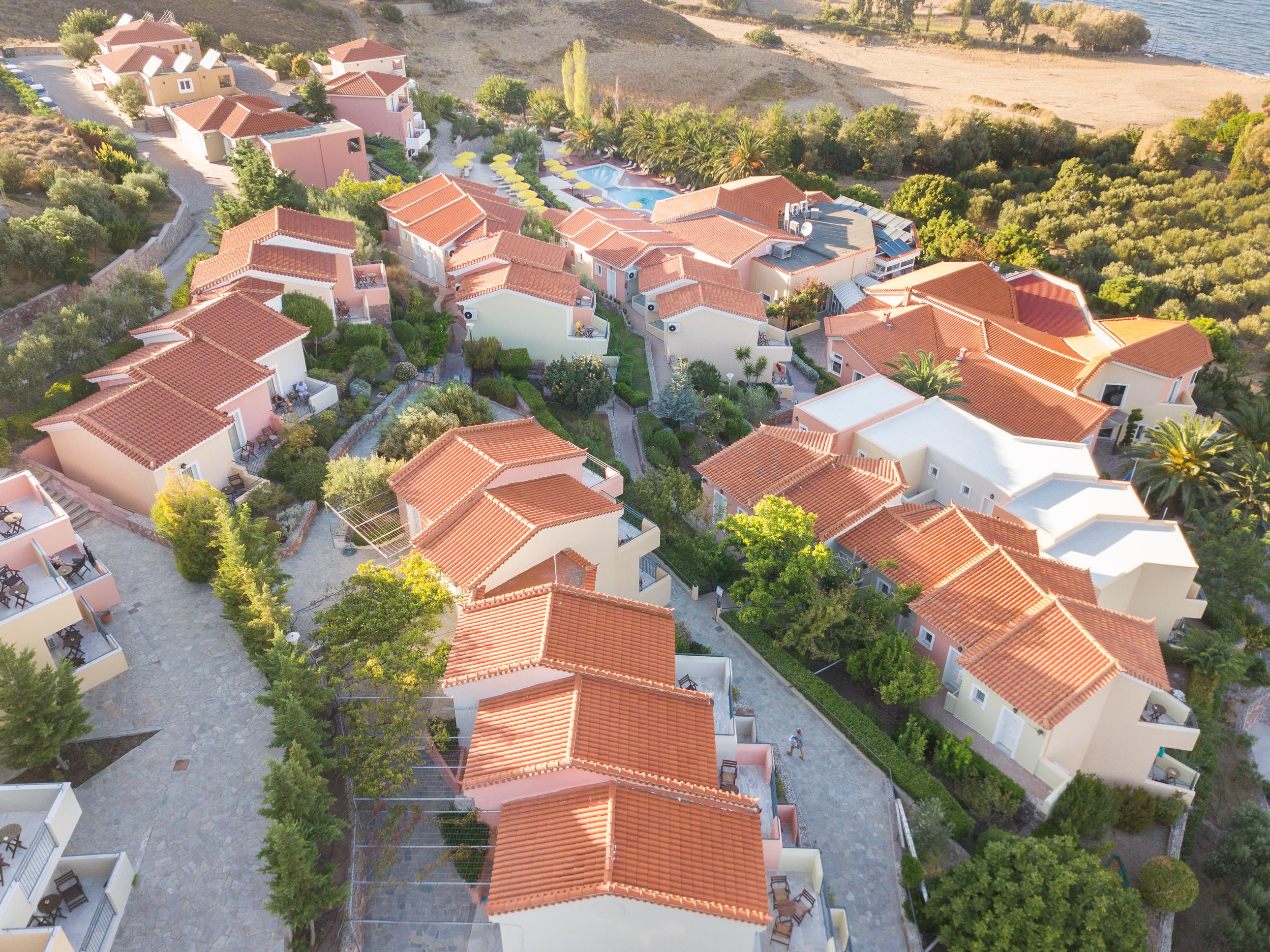 Sunrise Resort Hotel ميثيمْنا المظهر الخارجي الصورة