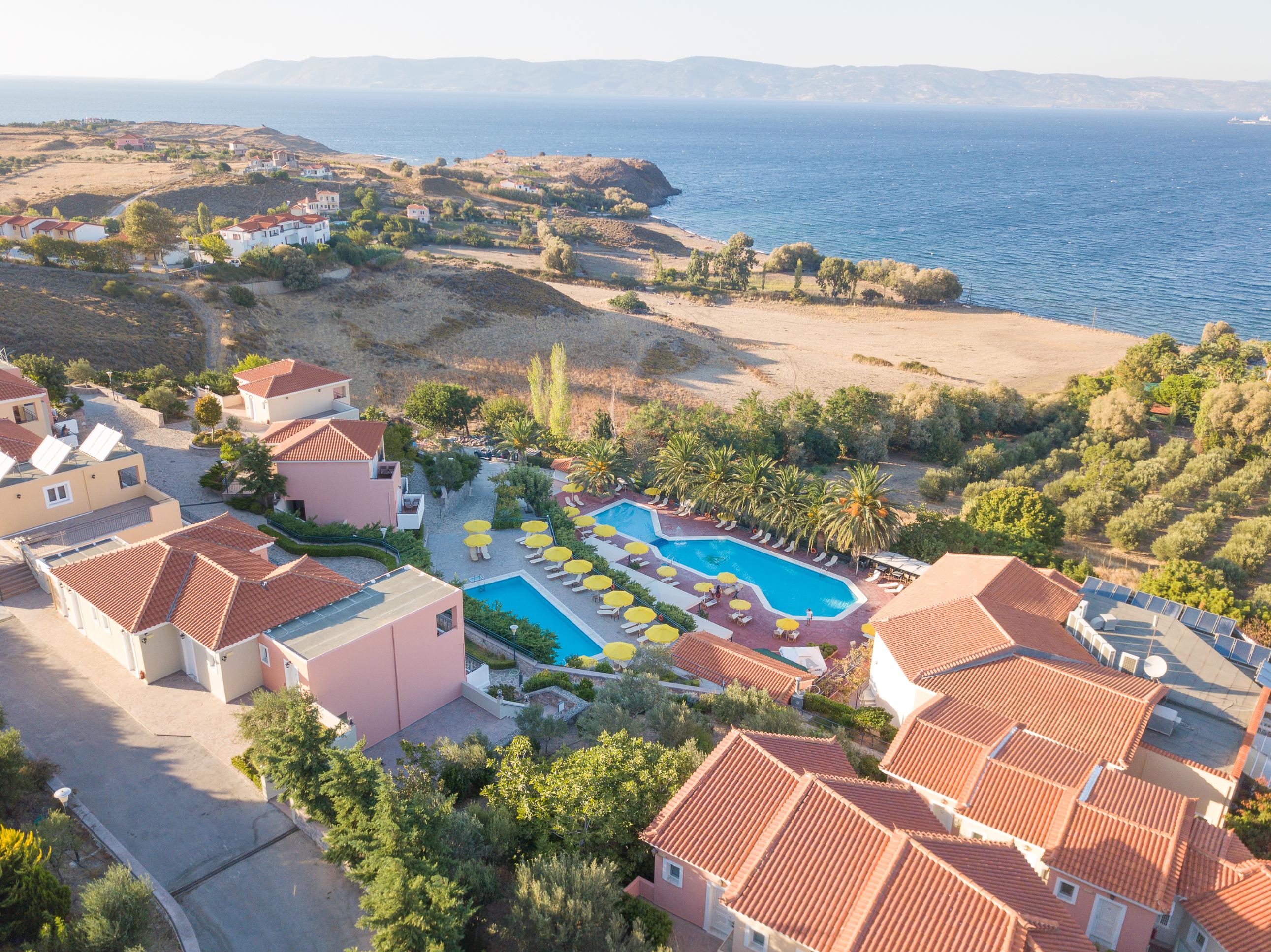 Sunrise Resort Hotel ميثيمْنا المظهر الخارجي الصورة