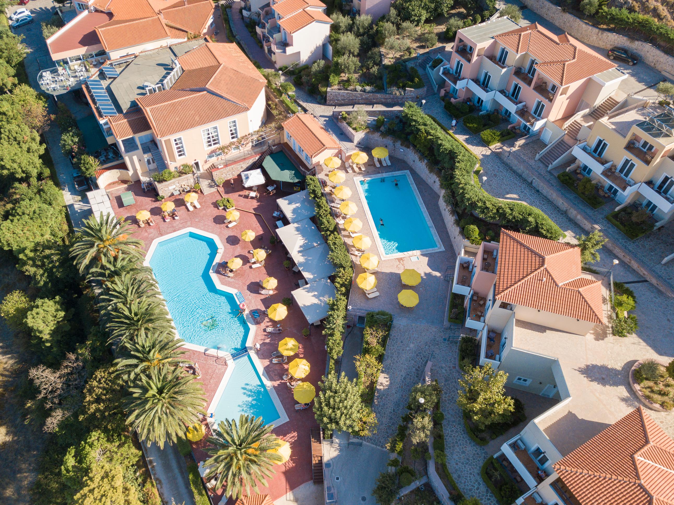 Sunrise Resort Hotel ميثيمْنا المظهر الخارجي الصورة